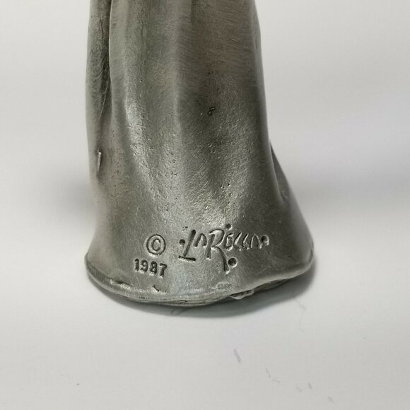 Vintage 80s Hudson Pewter Wizard Holding Crystal Ball 2.25" Tall Merlin Gandalf - Picture 8 of 9